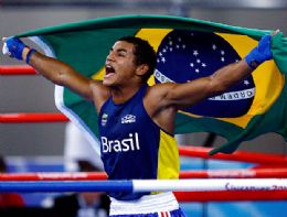 Brasil leva ouro no boxe e fecha os Jogos da Juventude com sete pdios