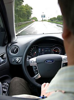 Ford revela sistema que identifica quando o motorista est com sono