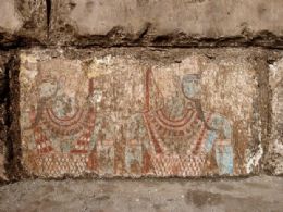 Arquelogos encontram blocos com inscries de antiga dinastia egpcia