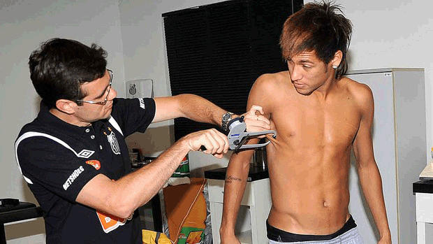Frias agitadas ajudam Neymar a se reapresentar em boa forma fsica