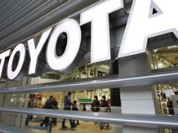 Queda nas vendas aps terremoto derruba lucro da Toyota