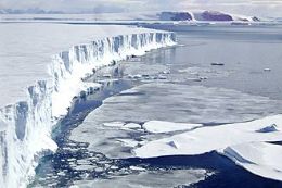 Gelo flutuante global est em constante recuo, indica estudo