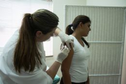 Unimed Rondonpolis promove dia de vacinao contra a gripe