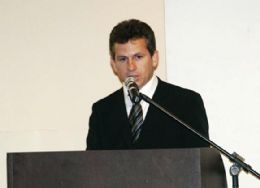 Mauro Mendes rebate crticas sobre incentivos fiscais