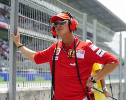 Schumacher deixa aposentadoria para substituir Massa