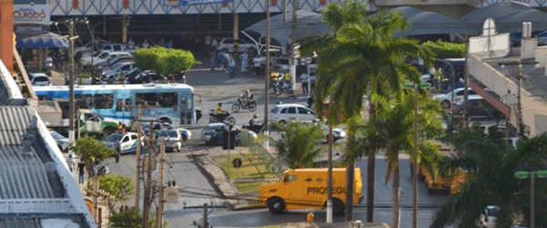 Tiroteio em frente ao Shopping 3 Amricas mata trs pessoas (Veja Fotos - Atualizada)