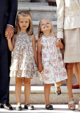 Futuras soberanas: princesinhas da Espanha so candidatas a rainha
