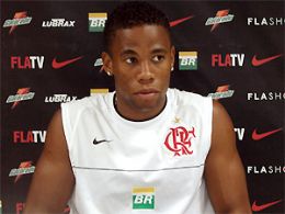Jogador do Flamengo se envolve em confuso que termina com PM preso