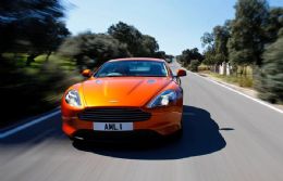 Test-drive: veja o Aston Martin Virage