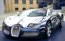 Bugatti Veyron 16.4 Grand Sport ganha verso de 1,6 milho de euros