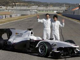 Sem patrocinadores, BMW Sauber apresenta seu carro para 2010