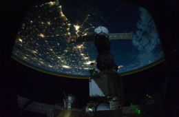 Misso tripulada na Estao Espacial Internacional inicia segunda dcada