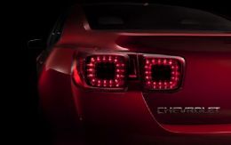 Novo Chevrolet Malibu surge em teaser