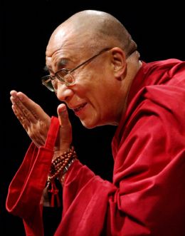 Em visita a Taiwan, dalai-lama elogia democracia da ilha