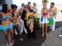 Filha de Che Guevara chega para carnaval em Florianpolis