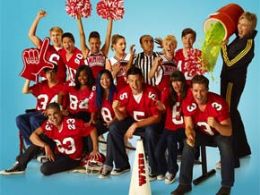 Estdio planeja transformar turn do elenco de 'Glee' em filme