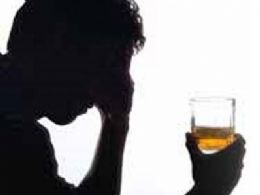 Pacientes com cncer admitem ter consumido bebida alcolica em excesso