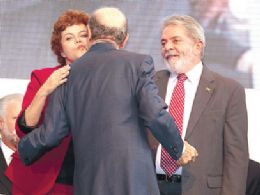 Lula nega que pretenda tirar licena para fazer campanha de Dilma