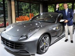 Ferrari FF sai por R$ 1,1 milho em leilo beneficente no Japo