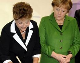 Angela Merkel diz que Dilma promete ajudar a refinanciar o FMI