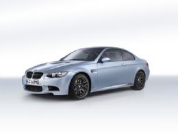 BMW apresenta edio de aniversrio do M3 Coup