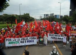 Protesto em Braslia pede a sada de Arruda