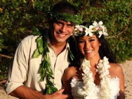 Dani Suzuki posta foto do casamento no Hava