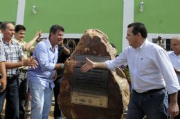 Governador de Mato Grosso, Silval Barbosa e prefeito de Baro de Melgao, Marcelo Ribeiro, inauguram o Memorial da Guerra do Paraguai, em Baro de Melgao