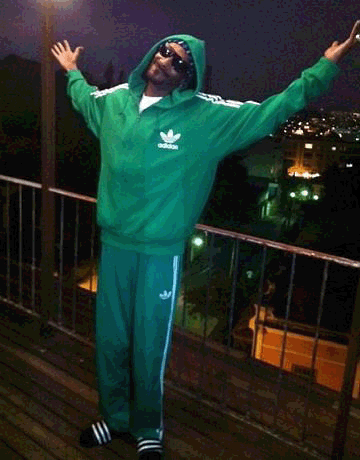 Snoop Dogg avisa: 'Vou fumar maconha nos meus shows por aqui'