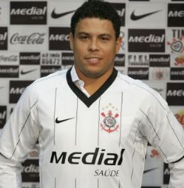 Aps se dizer corintiano, Ronaldo volta a declarar amor ao Flamengo