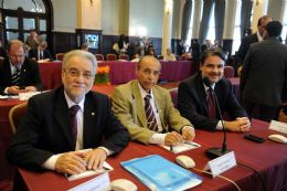 Jlio em Montevidu reunido com parlamentares do Mercosul