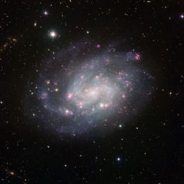 Observatrio no Chile capta imagem de galxia a 6 milhes de anos-luz