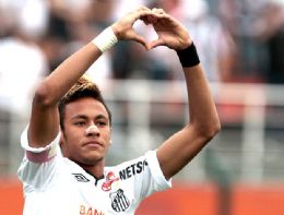 Santos dribla espanhis e garante Neymar at a Copa do Mundo