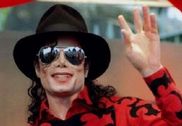 Cama em que Michael Jackson morreu ser leiloada