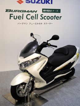 Suzuki apresenta no Japo scooter movida a clula de hidrognio