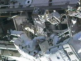 Novos reparos na ISS no devem acontecer antes de quarta-feira