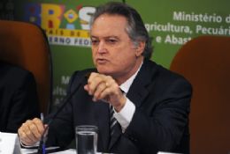 Ministro tenta afastar crise  vem a Cuiab debater endividamento
