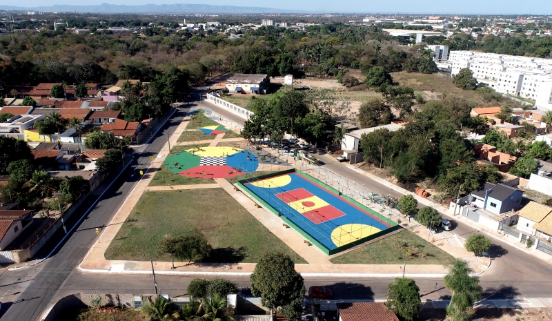 Prefeitura de Cuiab entrega novo espao de lazer com academia ao ar livre e pista de caminhada no Jardim Gramado