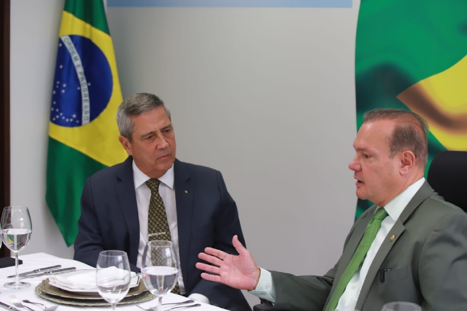 Wellington se rene com cpula da campanha de Bolsonaro para discutir estratgias da reeleio do presidente em Mato Grosso