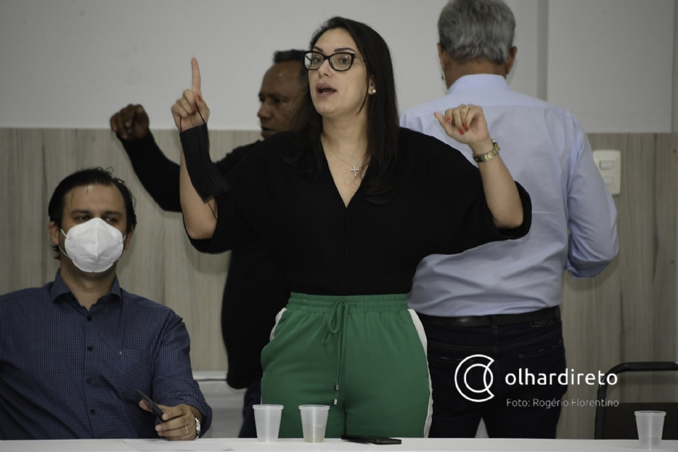 Janaina Riva mantm apoio a Bolsonaro e promete empenho no 2 turno; MDB libera filiados