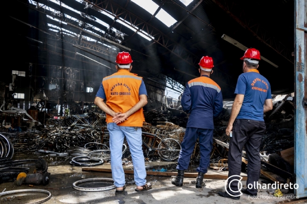 Coordenador da Defesa Civil afirma que chuvas podem derrubar prdios da Realmat e Ciclo Ribeiro;  novas fotos 