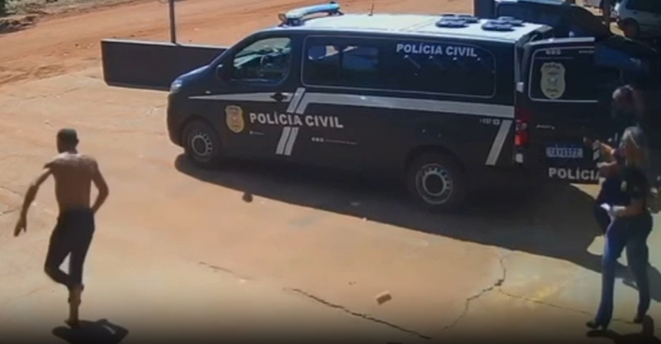 Polcia Civil recaptura segundo preso que fugiu de viatura estacionada em cadeia