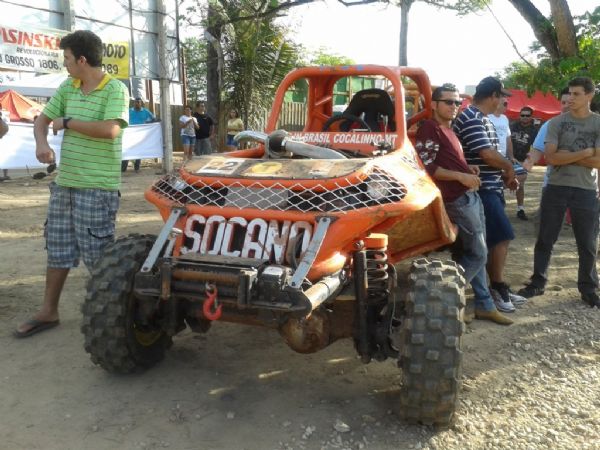 corrida de jeep atrao de domingo em Barra do Garas