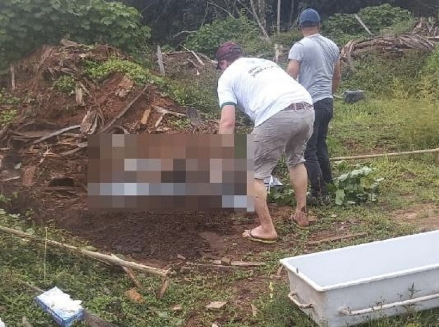 Corpo de usurio de drogas que foi agredido com taco de sinuca  encontrado enterrado em brejo