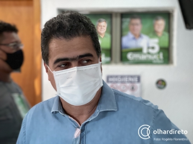 Emanuel Pinheiro mantm exigncia de mscaras contra covid-19 e cita prudncia contra a pandemia