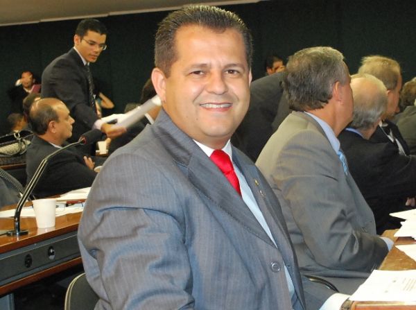 Vice-lder do PSB na Cmara aposta em recursos  sade