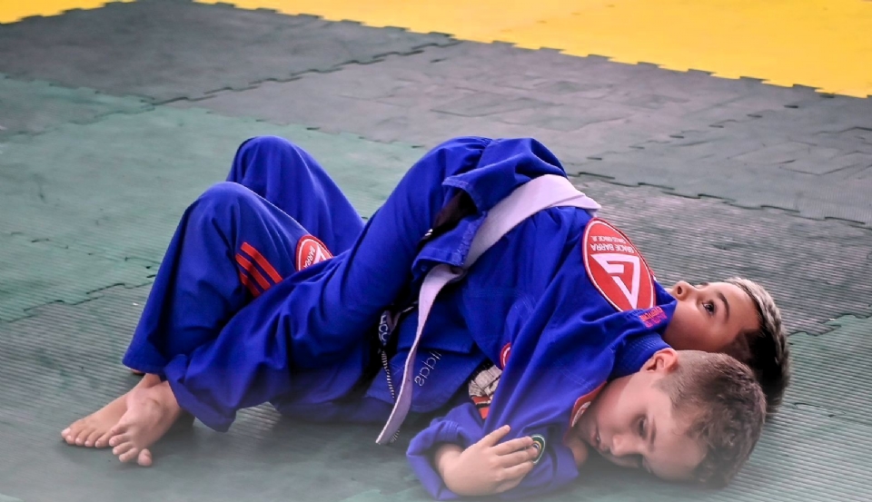 Atletas da Associao Mato-grossense de Jiu Jitsu Paradesportivo (AMTJJP), de Barra do Garas