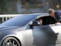 Justin Bieber tambm j foi parado pela polcia americana ao fazer uma manobra proibida a bordo de seu Cadillac CTS-V 