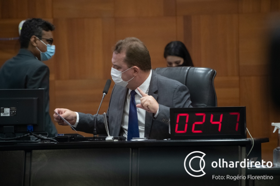 Deputados finalizam votao da LOA com quase 300 emendas e previso de R$ 3,3 bilhes em investimentos