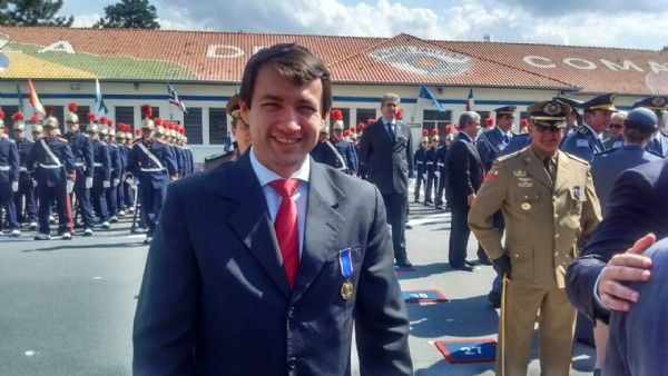 Novacki recebe homenagem da Polcia Militar por atuao em Ministrio